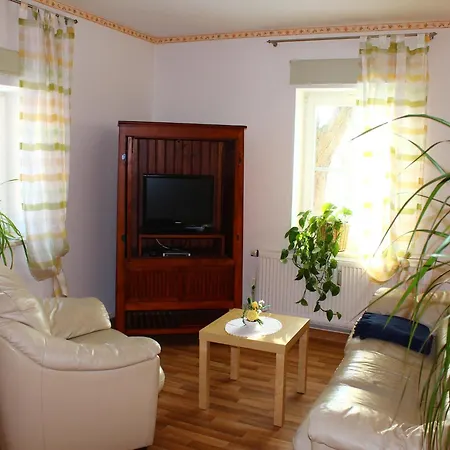 Cosy Apartment In Wei Ig With Garden Struppen Exterior foto