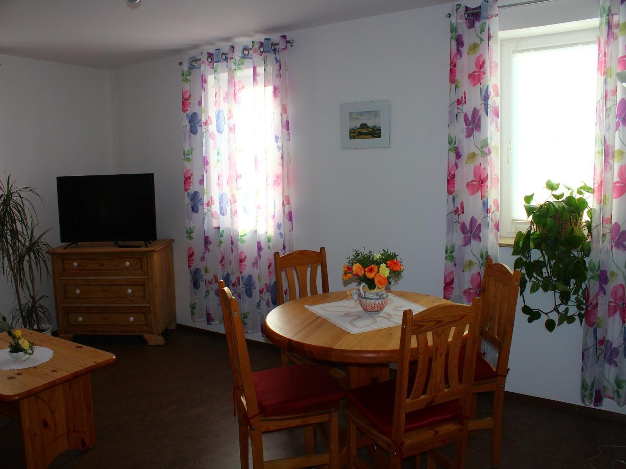 Apartment Cosy In Wei Ig With Garden *